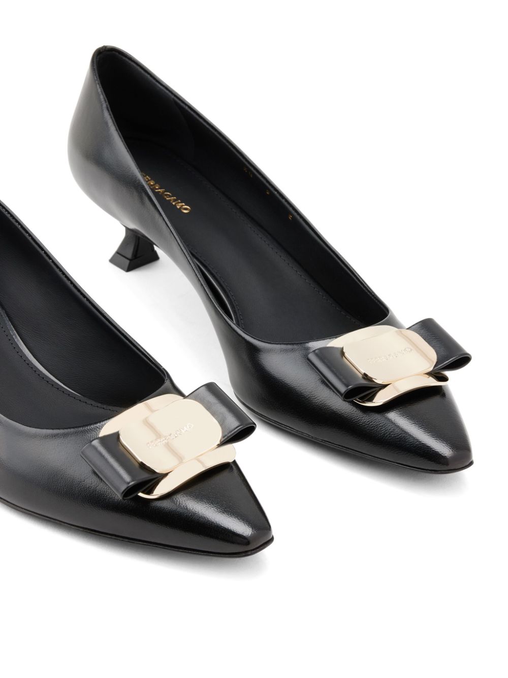 Ferragamo With Heel Black