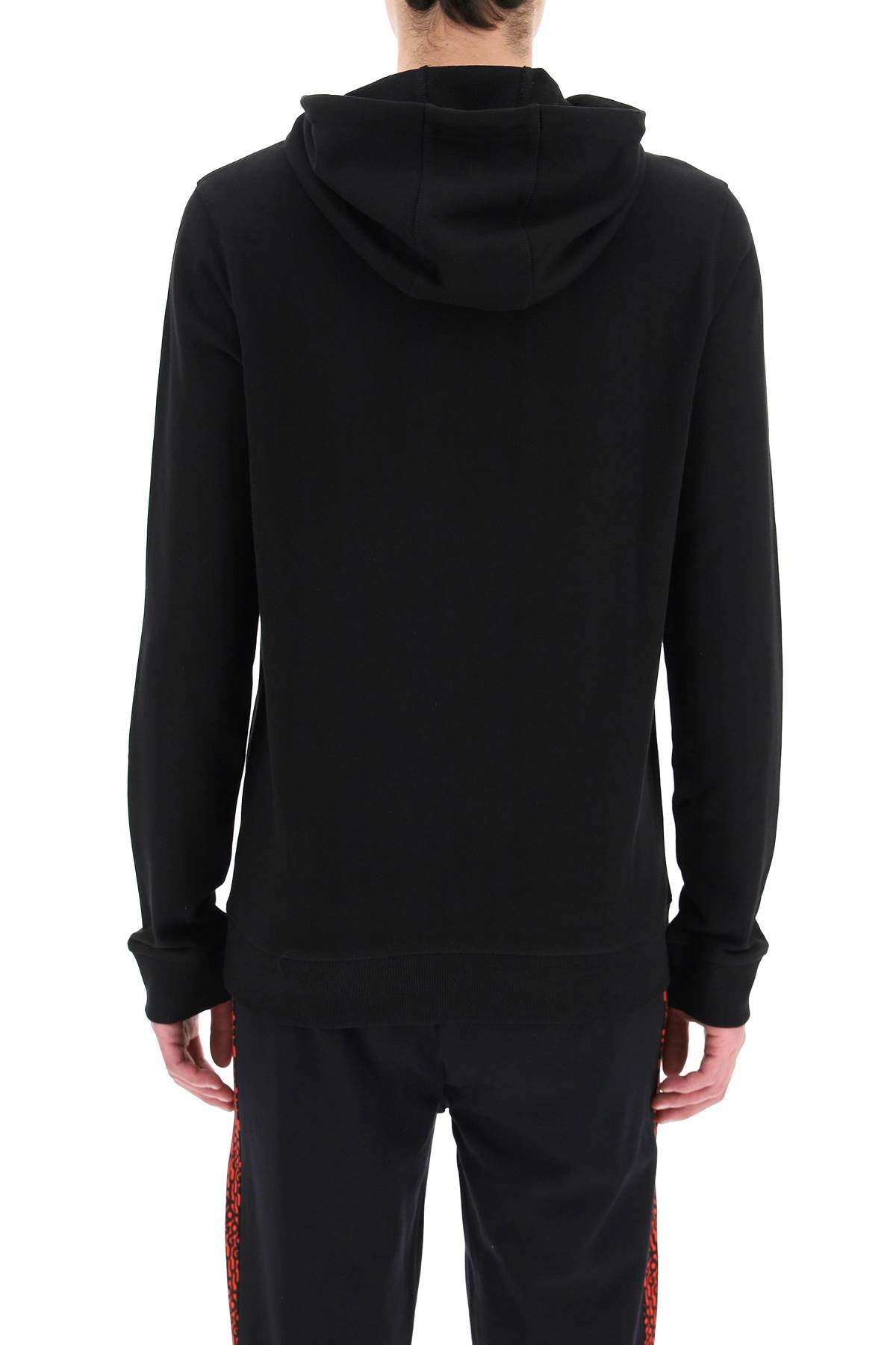 Hugo daratschi logo patch hoodie